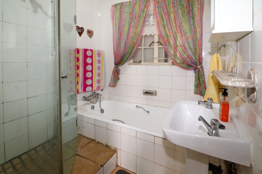 3 Bedroom Property for Sale in Stilfontein Ext 4 North West